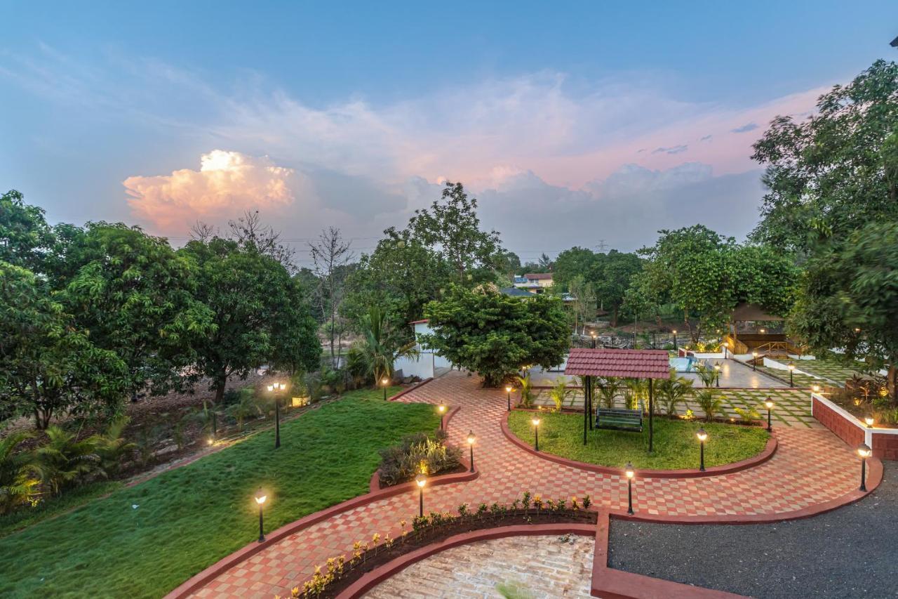 Saffronstays Riverfront Manor, 5-Bdr Pool Villa By Pej River Karjat Bagian luar foto