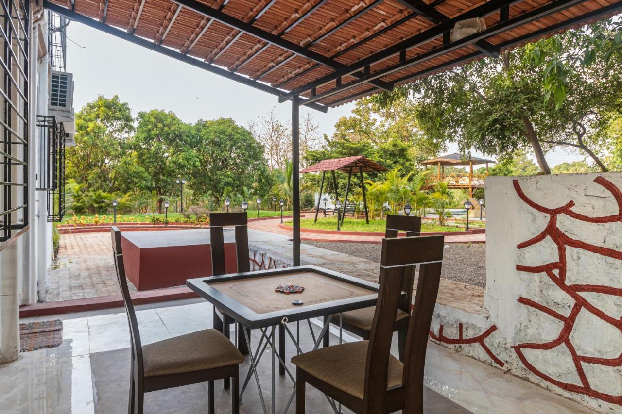 Saffronstays Riverfront Manor, 5-Bdr Pool Villa By Pej River Karjat Bagian luar foto